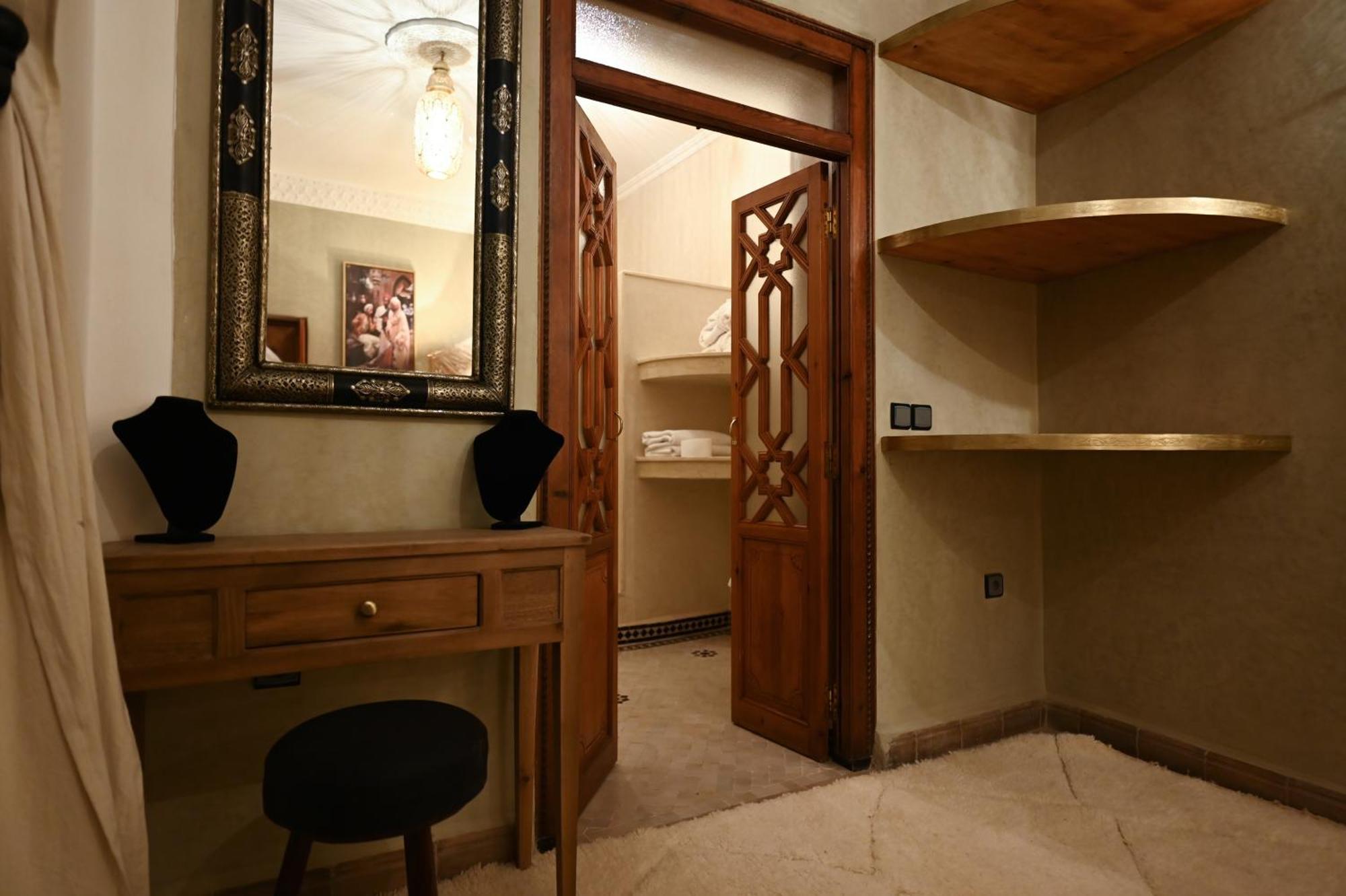 Riad Chez Henriette マラケシュ エクステリア 写真