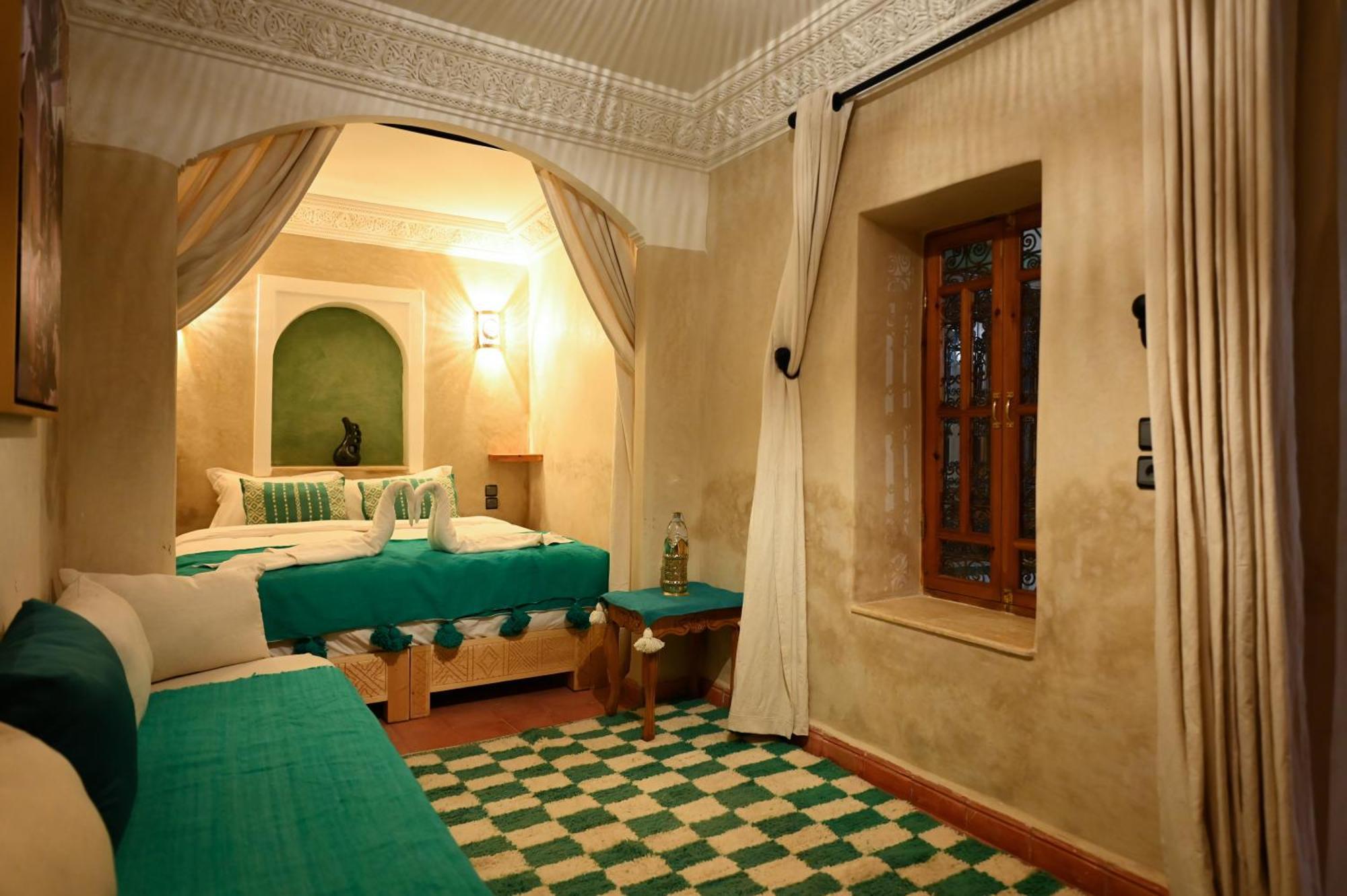 Riad Chez Henriette マラケシュ エクステリア 写真
